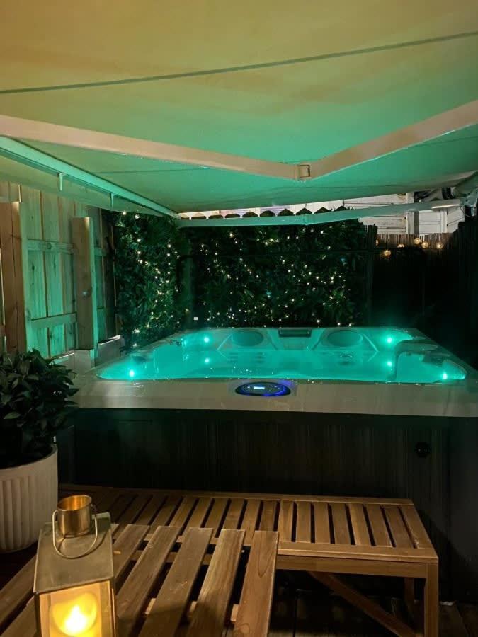 Dinbnb Homes I #1 Bnb In Bergen I Jacuzzi & Parking & Location Buitenkant foto