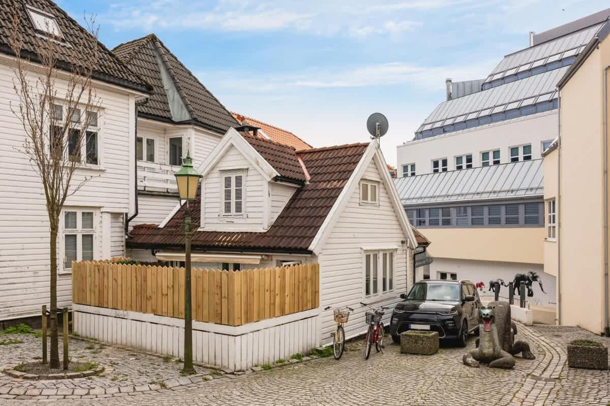Dinbnb Homes I #1 Bnb In Bergen I Jacuzzi & Parking & Location Buitenkant foto